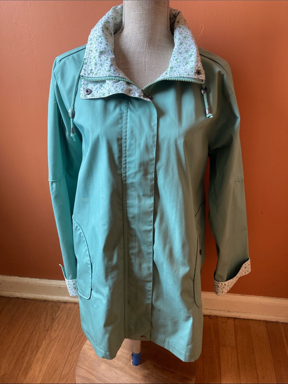 Blair Women's Light Sage Green Lightweight Jacket